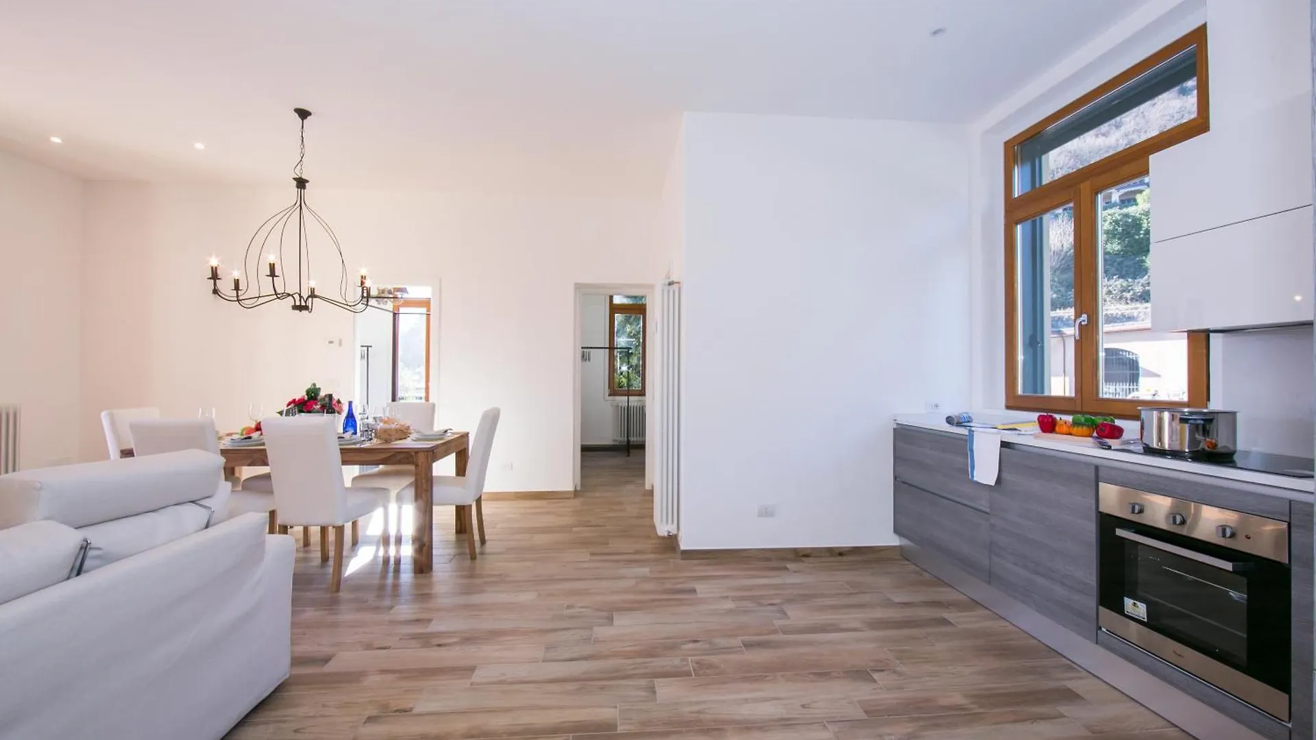 Apartment Villa Evelyn Terrazzo - Happy Rentals Menaggio